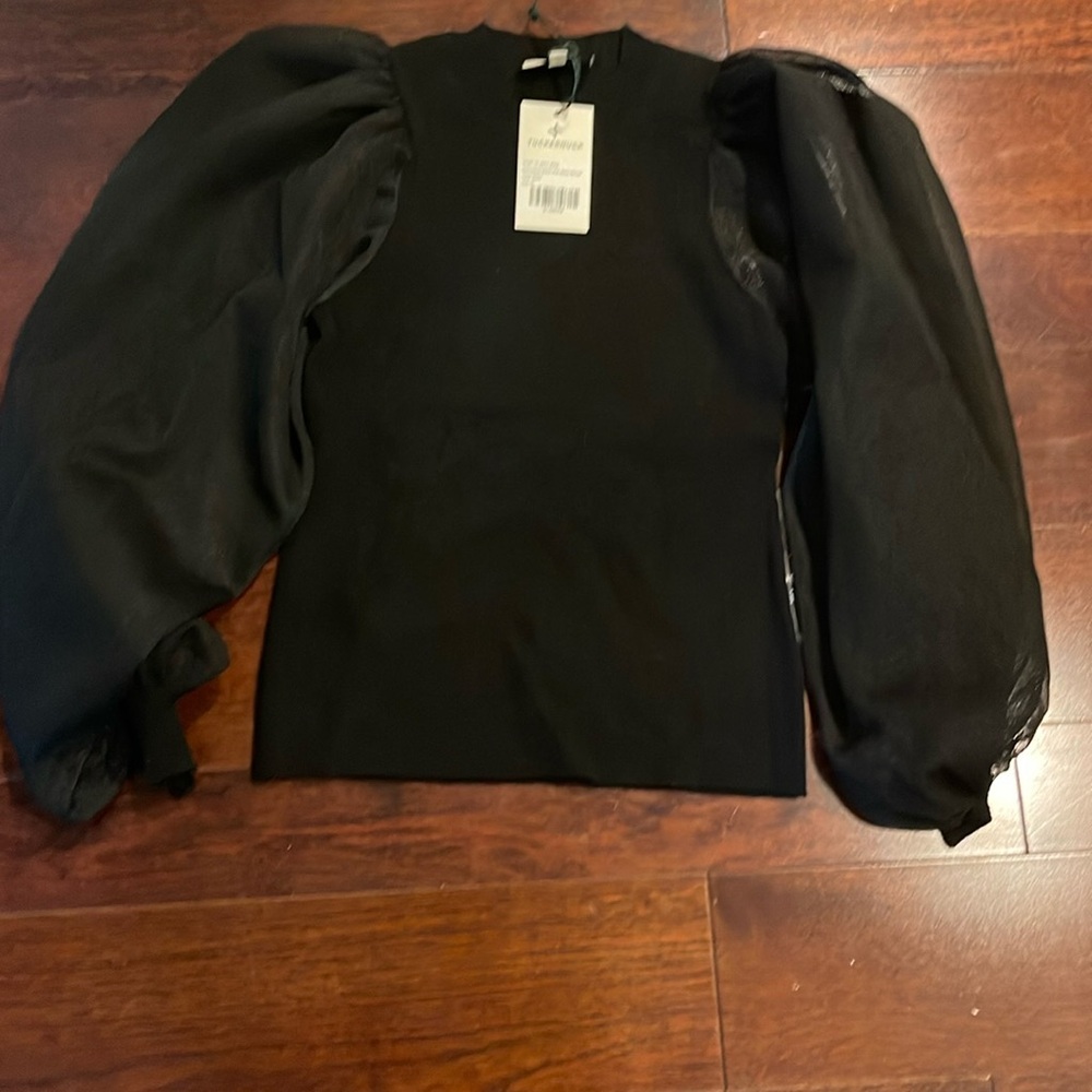 Black Puff Sleeve Ruffled Blouse